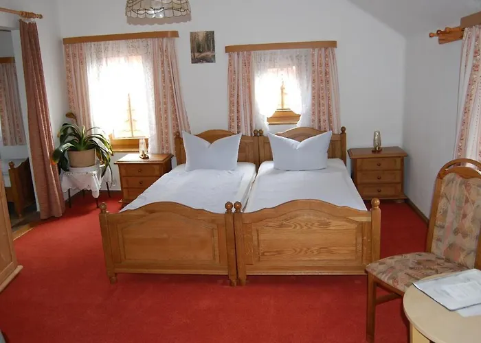 Rennstieg-hotel Rettelbusch * Kammerforst